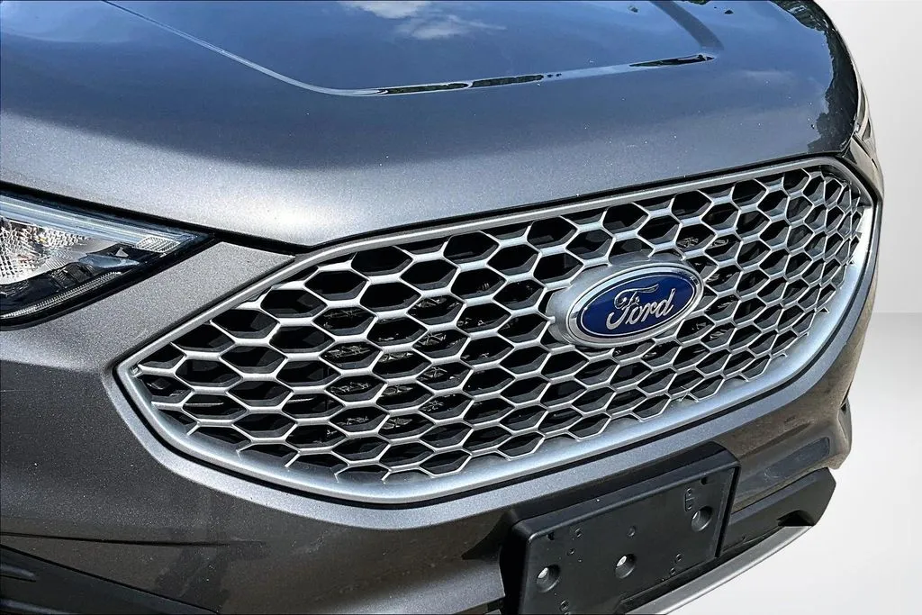 Ford Edge photo 32