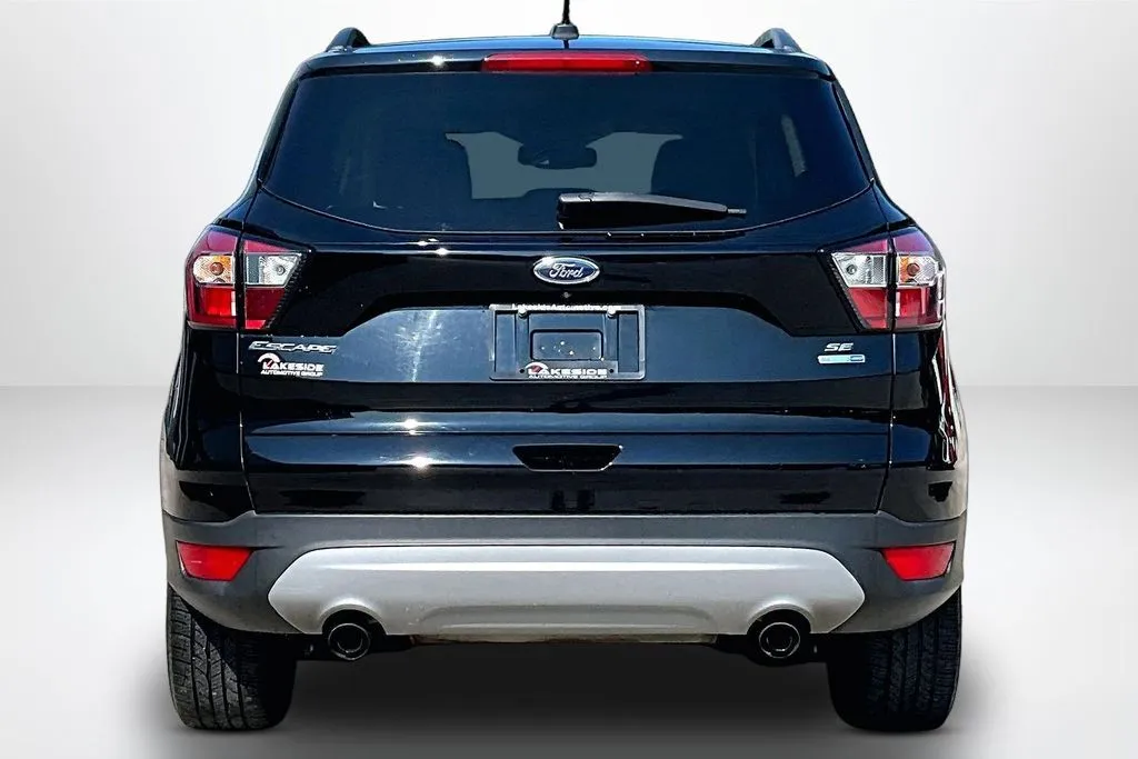 Ford Escape photo 6