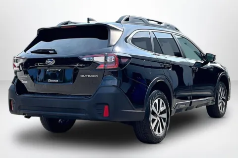 More photos of 2022 Subaru Outback Premium at Lakeside Automotive Group, MI