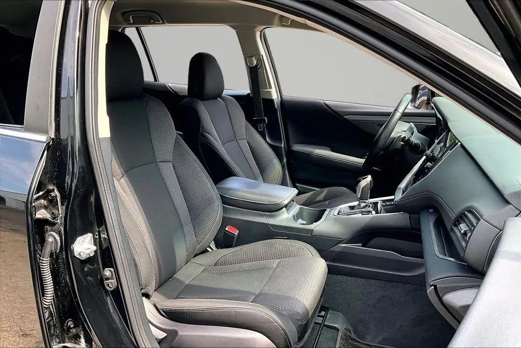 Subaru Outback photo 28