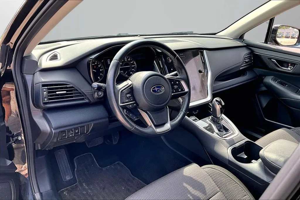 Subaru Outback photo 17
