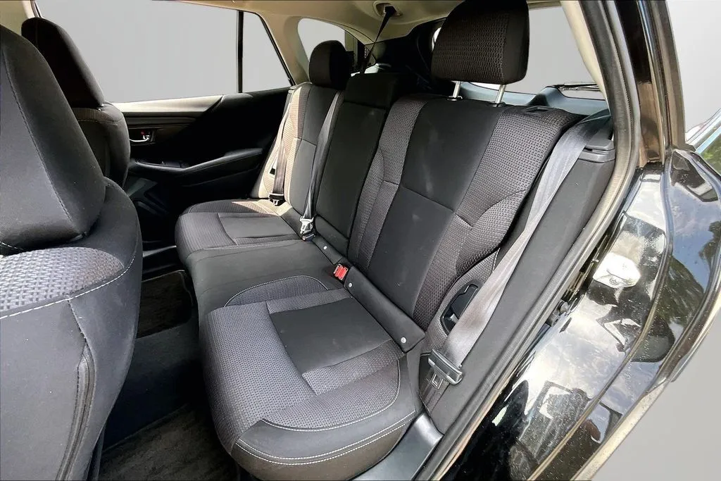 Subaru Outback photo 22