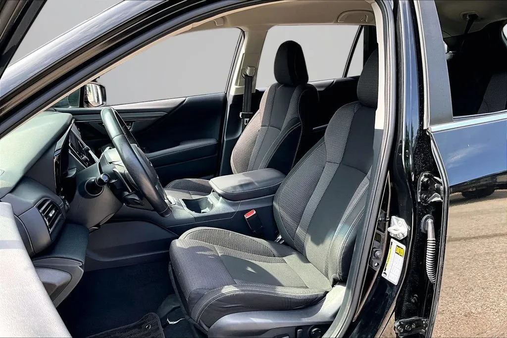 Subaru Outback photo 21