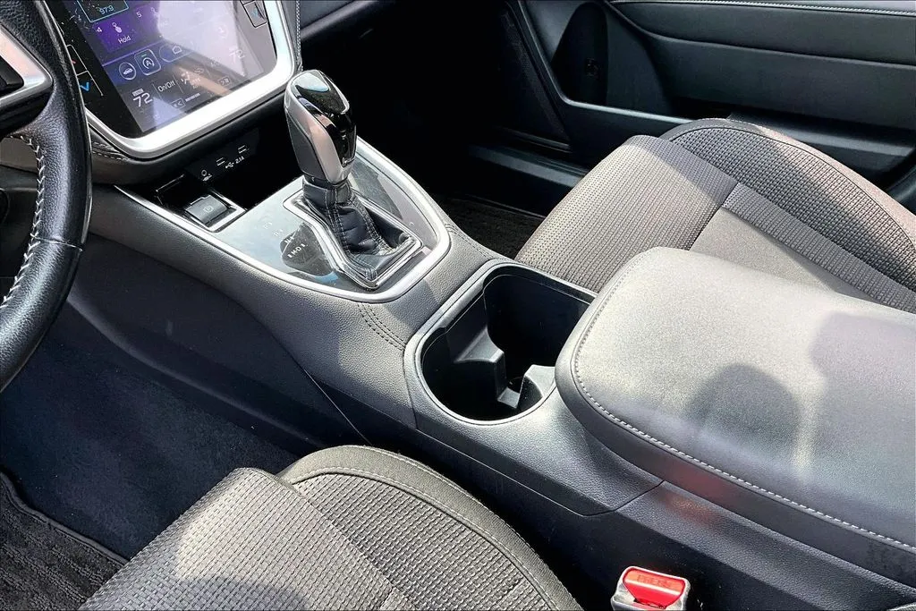 Subaru Outback photo 18