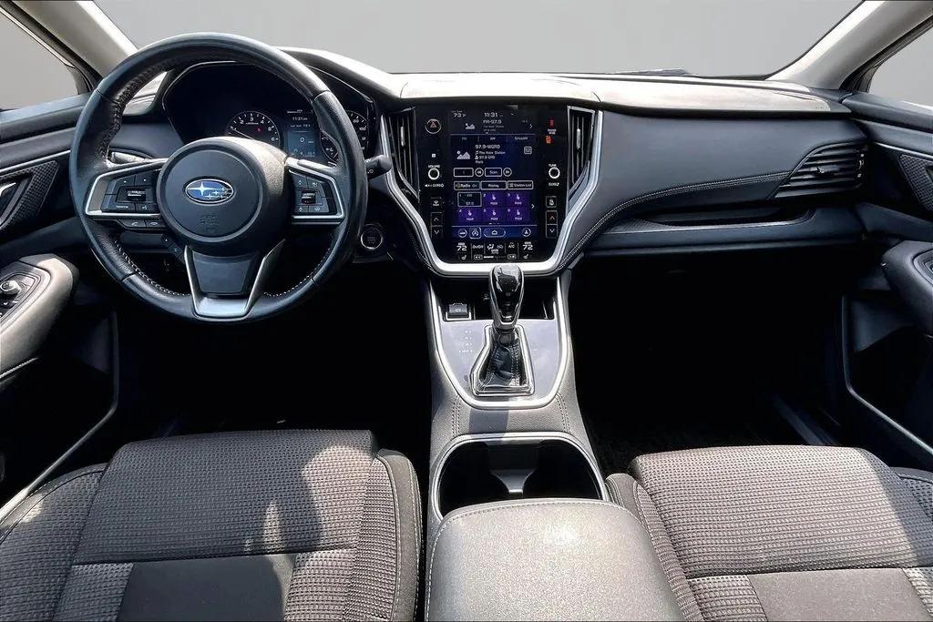 Subaru Outback photo 7
