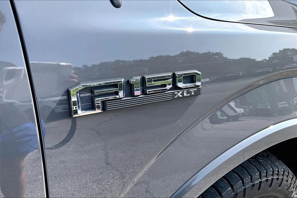 Ford F-150 photo 25