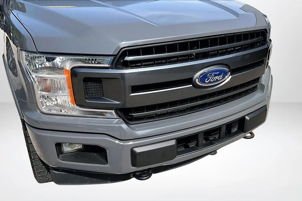 Ford F-150 photo 33