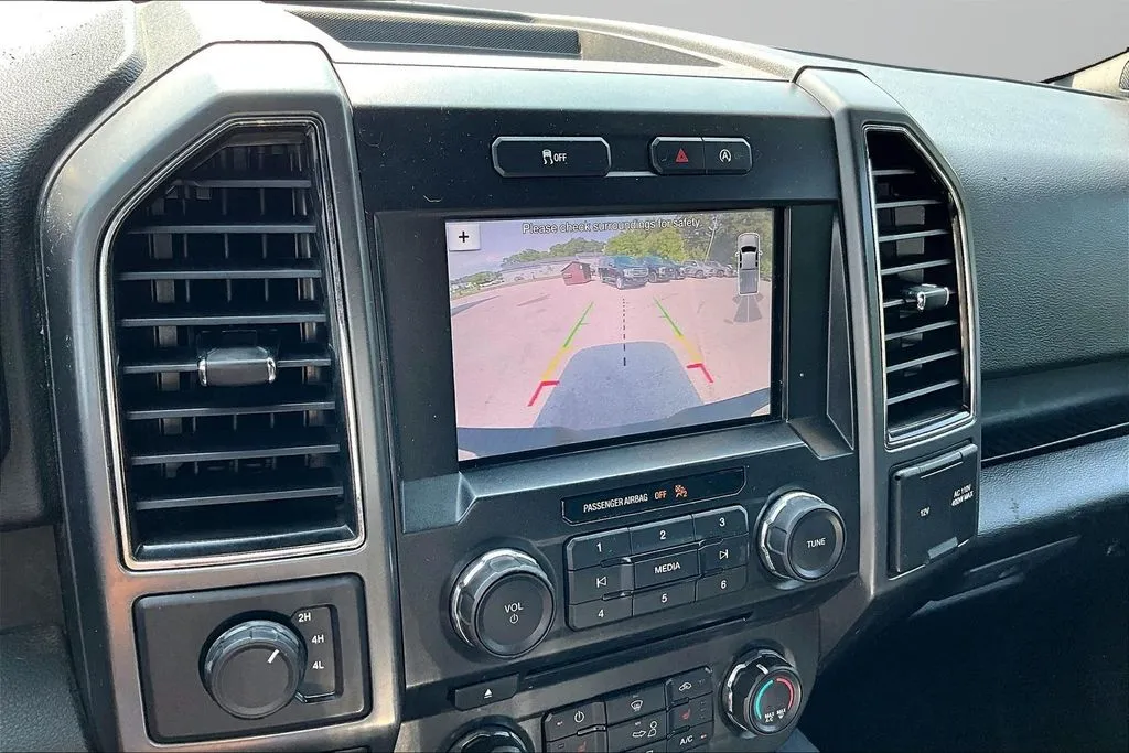 Ford F-150 photo 15