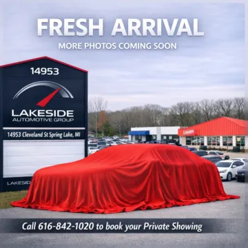 Black 2017 Jeep Cherokee Latitude for sale in Spring Lake, MI