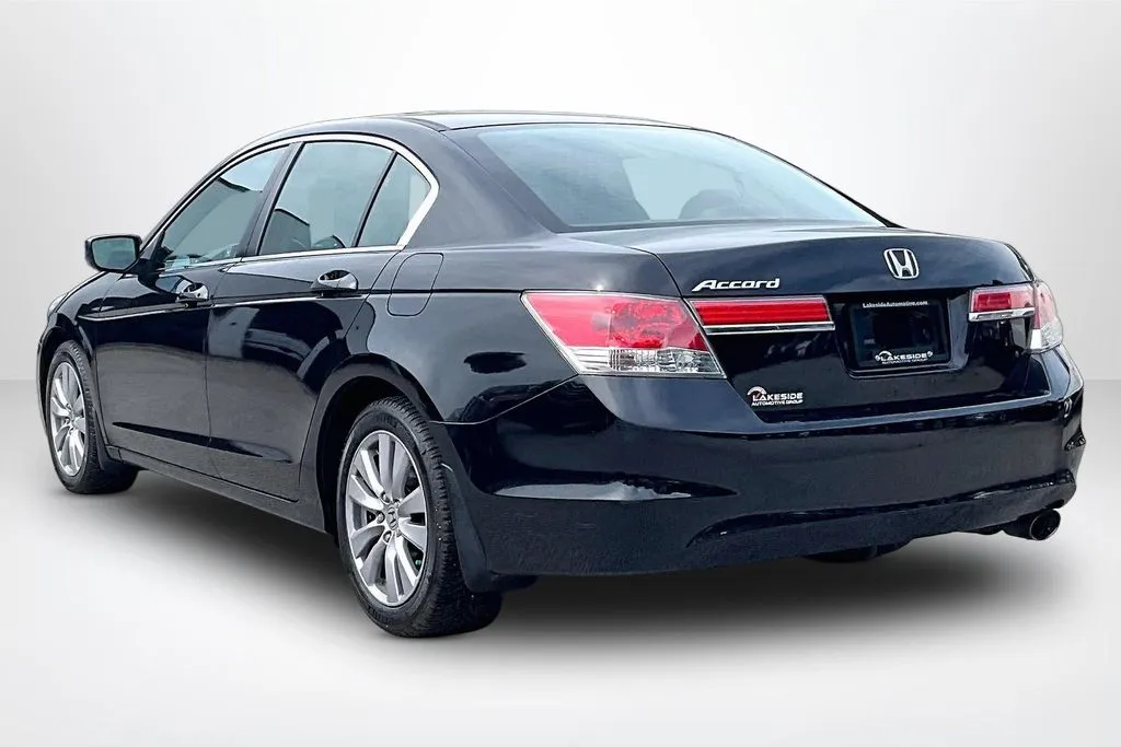 Honda Accord photo 4
