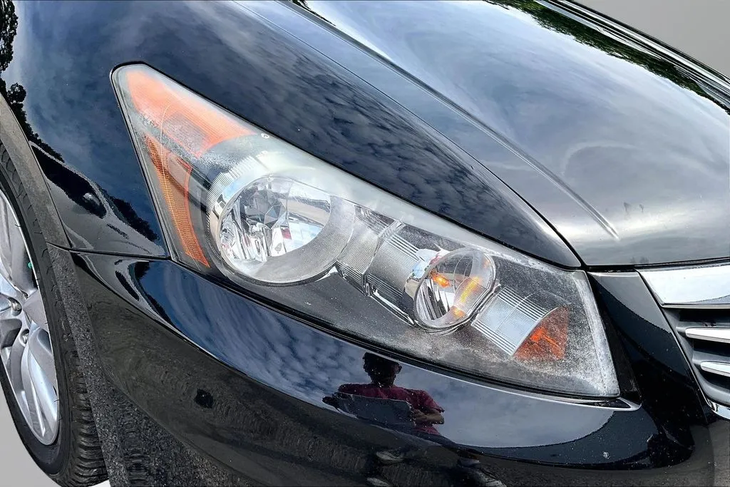 Honda Accord photo 31