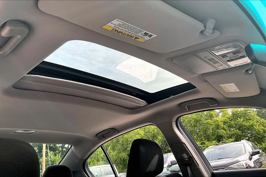 Honda Accord photo 26