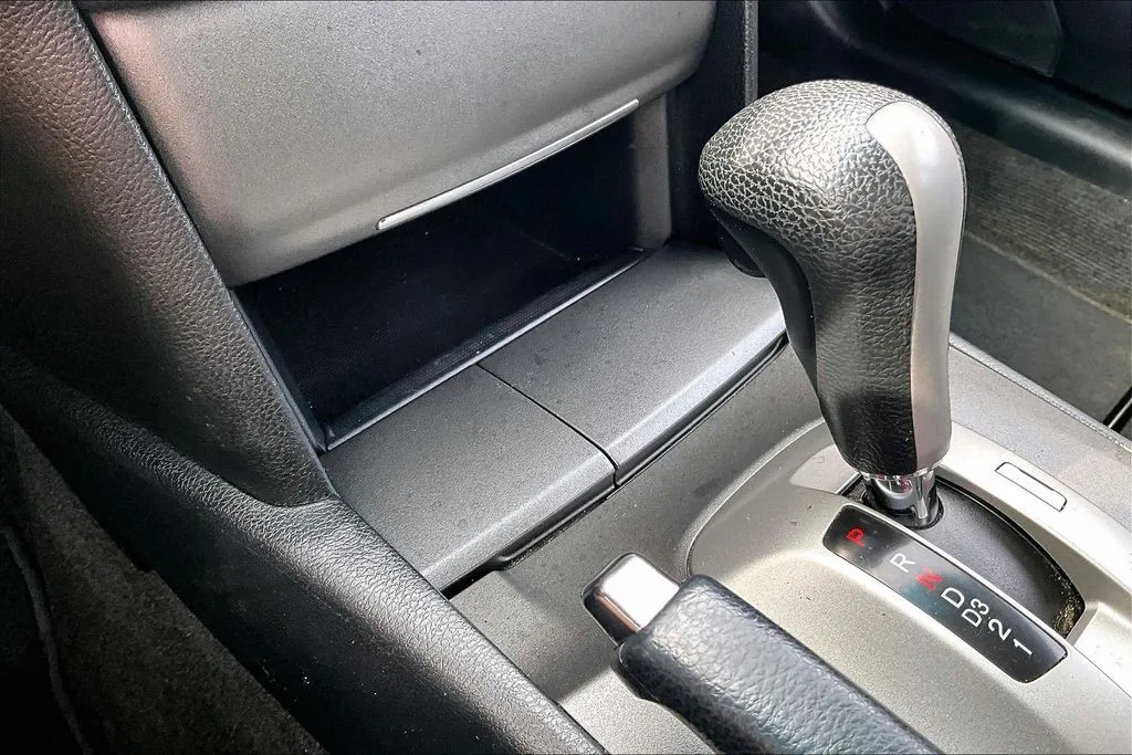 Honda Accord photo 15