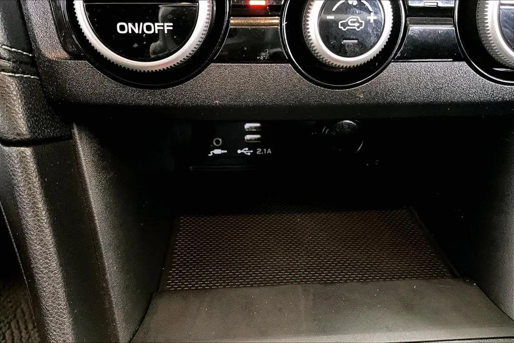 Subaru Impreza photo 16