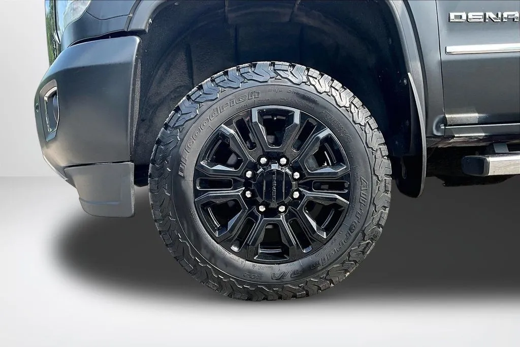 GMC Sierra photo 34