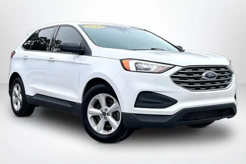 Another view of 2020 Ford Edge SE for sale in Spring Lake, MI at Lakeside Automotive Group
