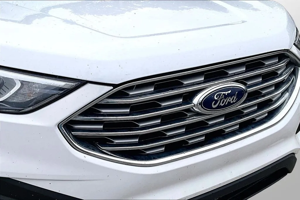 Ford Edge photo 32