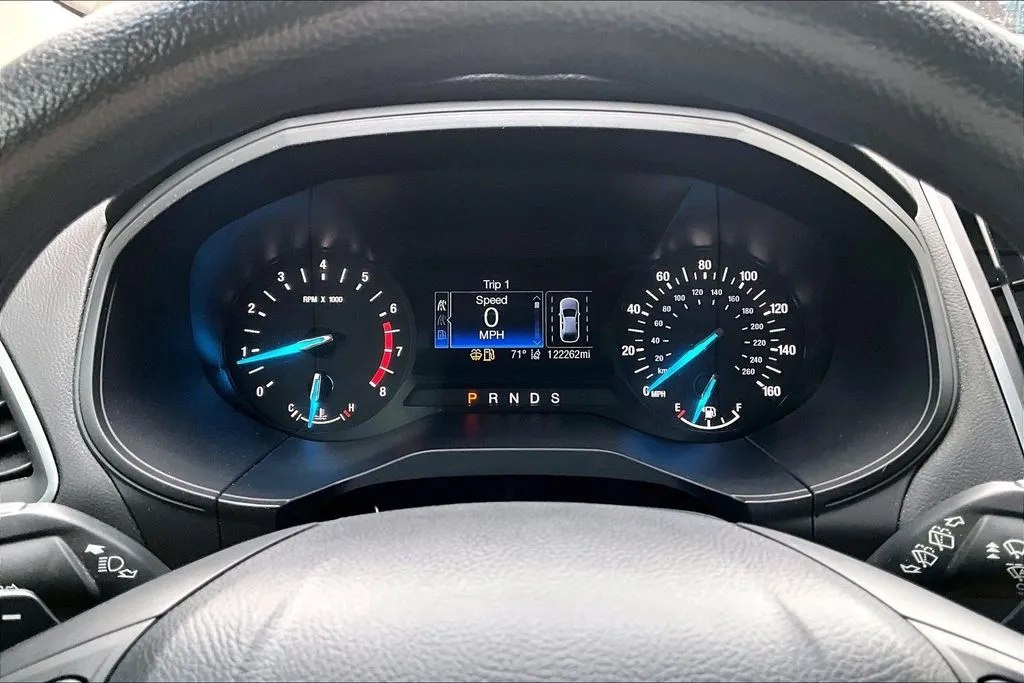 Ford Edge photo 13