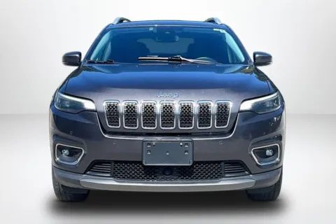 Photos of 2019 Jeep Cherokee Limited for sale in Spring Lake, MI at Lakeside Automotive Group