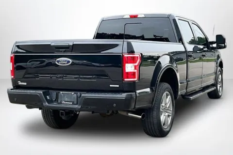 More photos of 2019 Ford F-150 XLT at Lakeside Automotive Group, MI