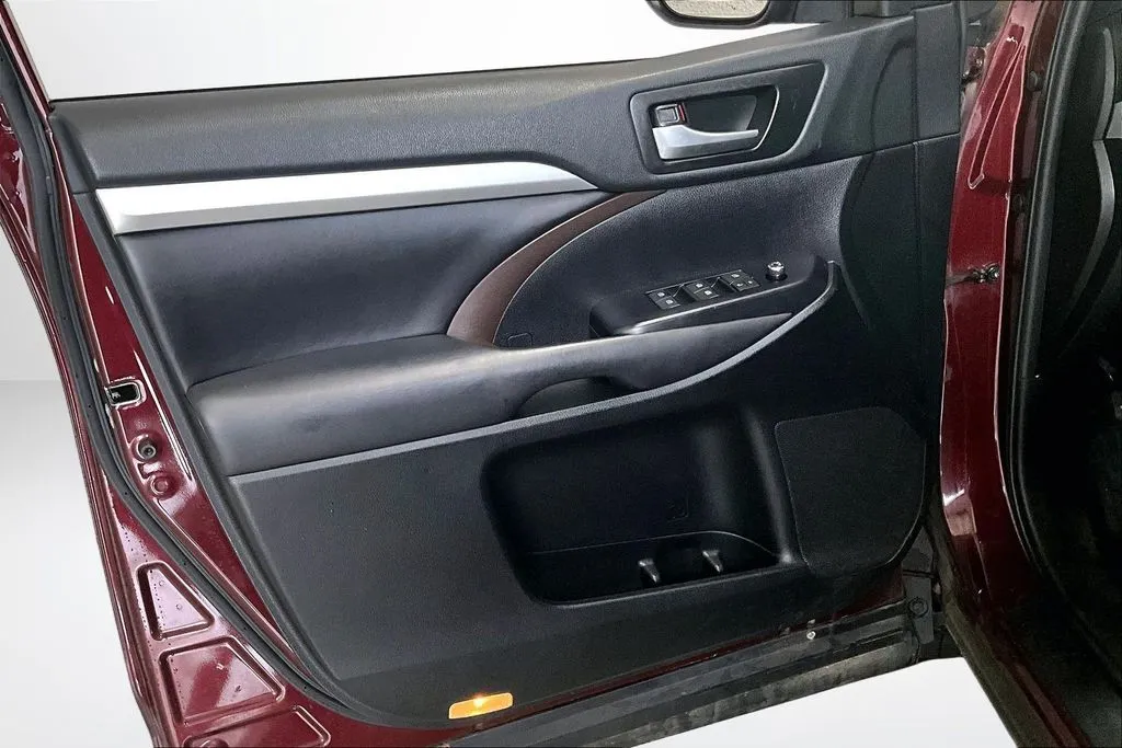 Toyota Highlander photo 20