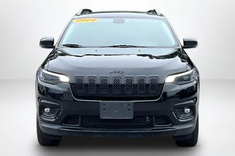 Photos of 2022 Jeep Cherokee Latitude Lux for sale in Spring Lake, MI at Lakeside Automotive Group