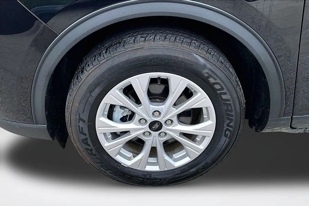Ford Escape photo 31