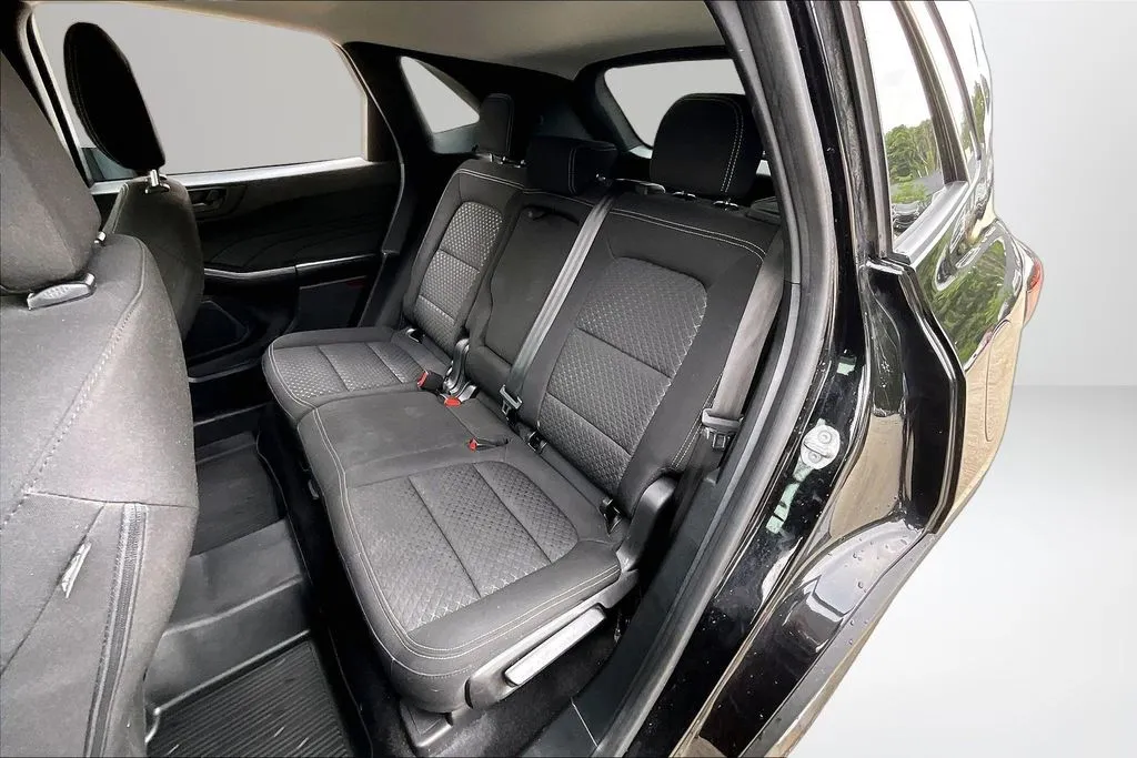 Ford Escape photo 22