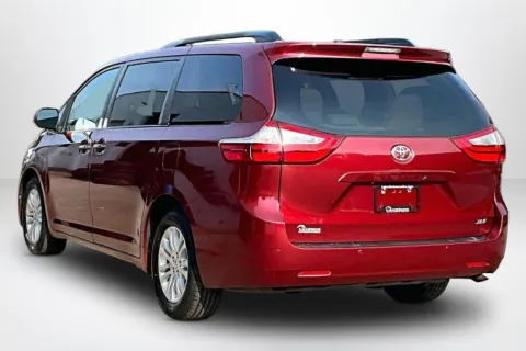 More photos of 2017 Toyota Sienna XLE at Lakeside Automotive Group, MI