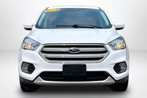 Photos of 2019 Ford Escape SE for sale in Spring Lake, MI at Lakeside Automotive Group