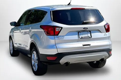 More photos of 2019 Ford Escape SE at Lakeside Automotive Group, MI