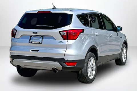 More photos of 2019 Ford Escape SE at Lakeside Automotive Group, MI