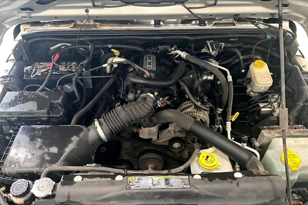 Jeep Wrangler photo 26