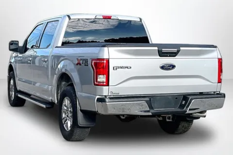 More photos of 2015 Ford F-150 XLT at Lakeside Automotive Group, MI