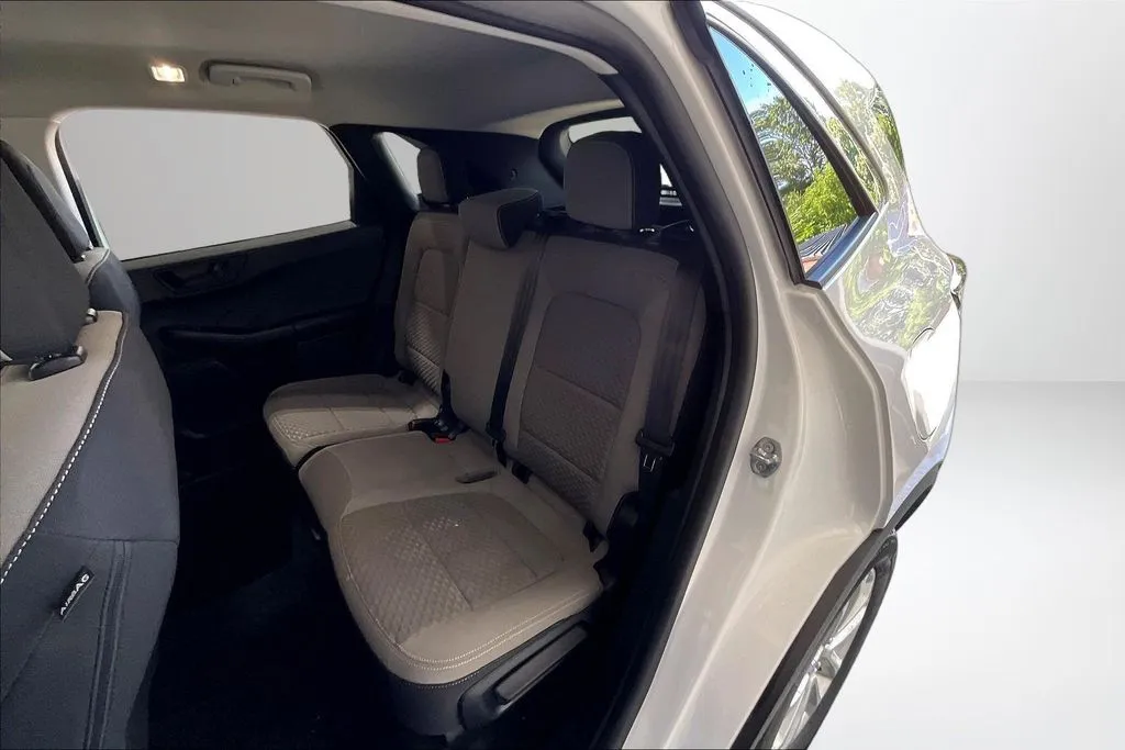 Ford Escape photo 22