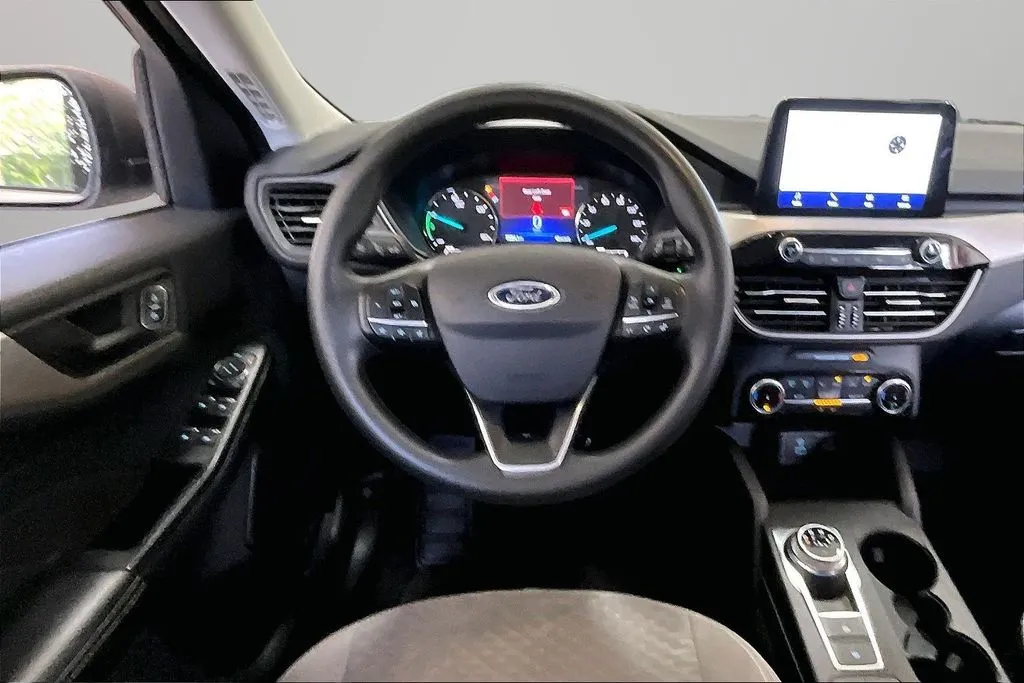 Ford Escape photo 8