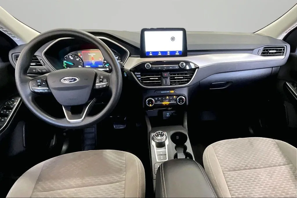 Ford Escape photo 7