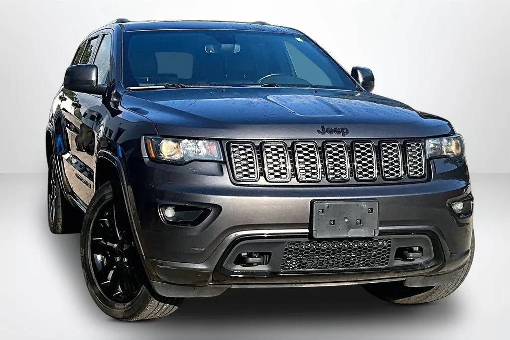 Jeep Grand Cherokee photo 3