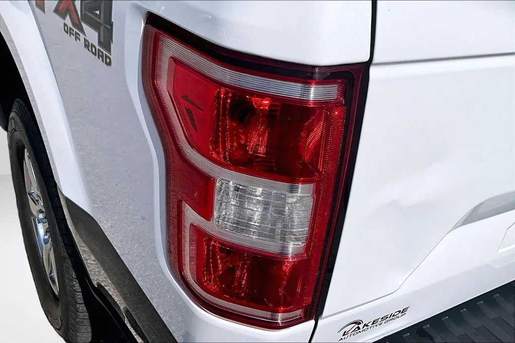 Ford F-150 photo 24