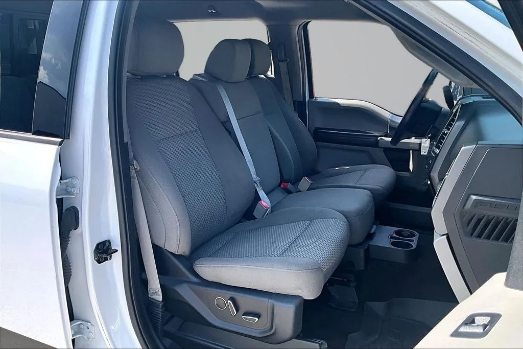 Ford F-150 photo 29