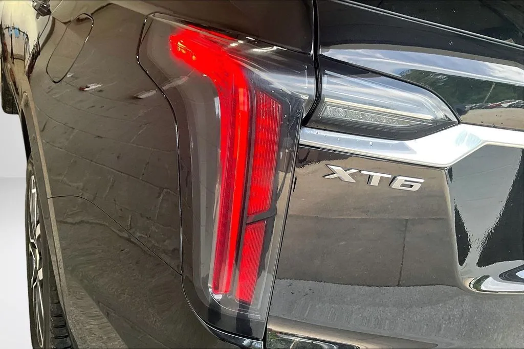 Cadillac XT6 photo 22