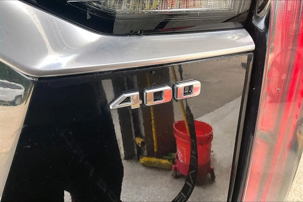 Cadillac XT6 photo 23