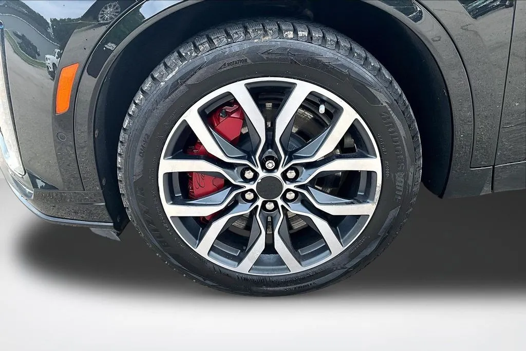 Cadillac XT6 photo 34
