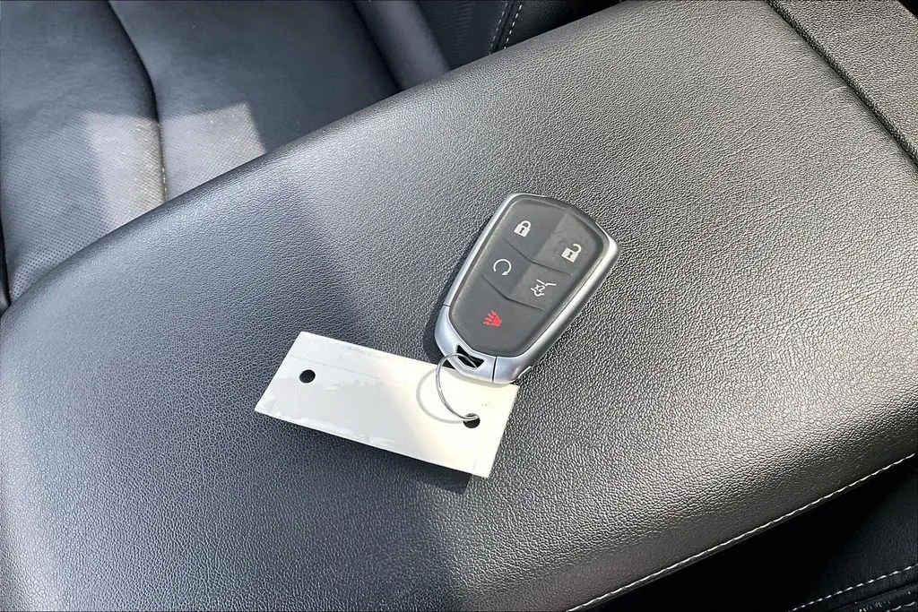 Cadillac XT6 photo 35