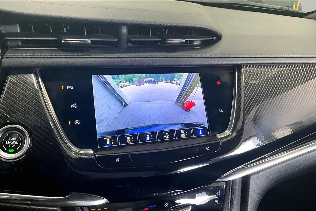 Cadillac XT6 photo 14