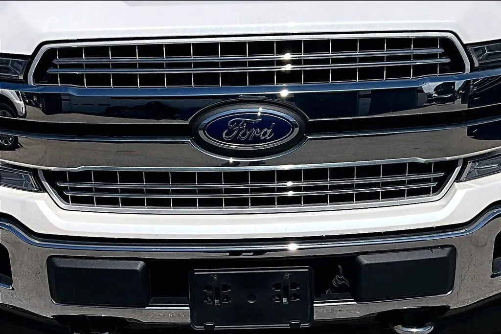 Ford F-150 photo 30
