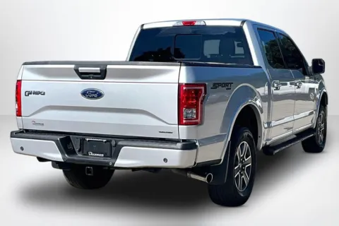 More photos of 2016 Ford F-150 XLT at Lakeside Automotive Group, MI