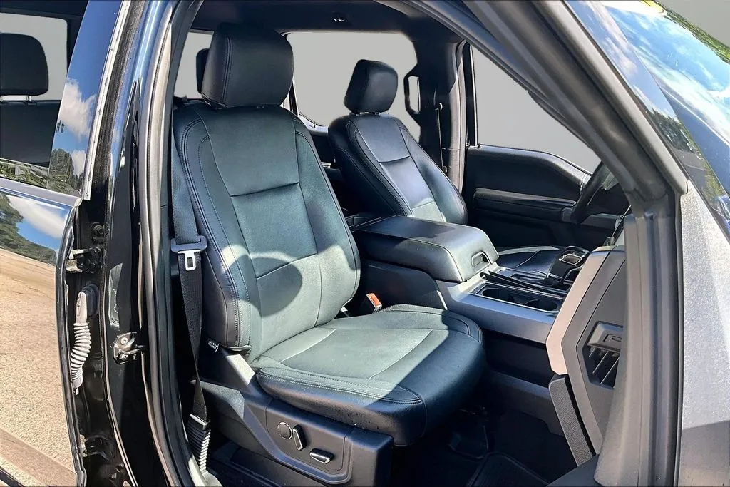 Ford F-150 photo 28