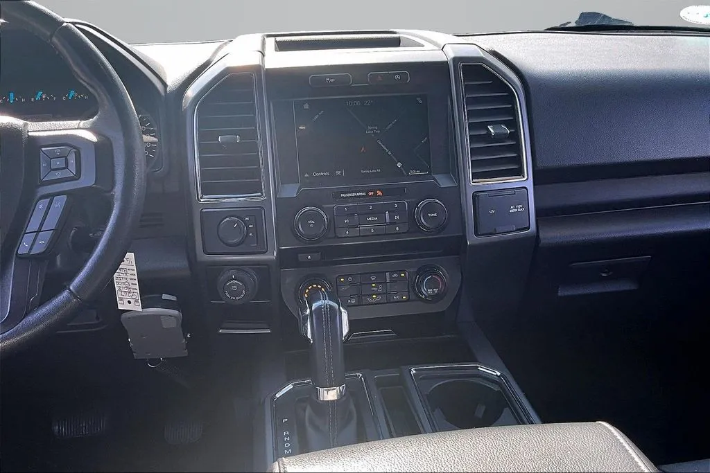 Ford F-150 photo 10