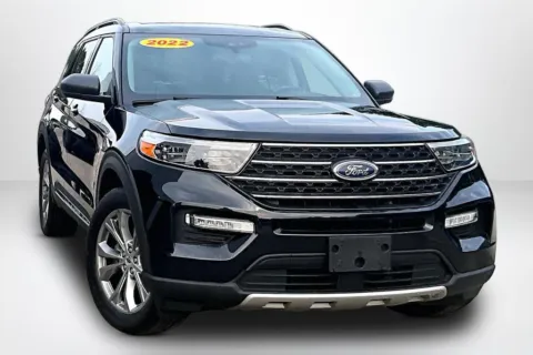 Another view of 2022 Ford Explorer XLT for sale in Spring Lake, MI at Lakeside Automotive Group
